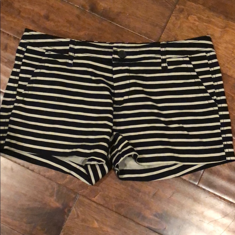 Striped shorts!